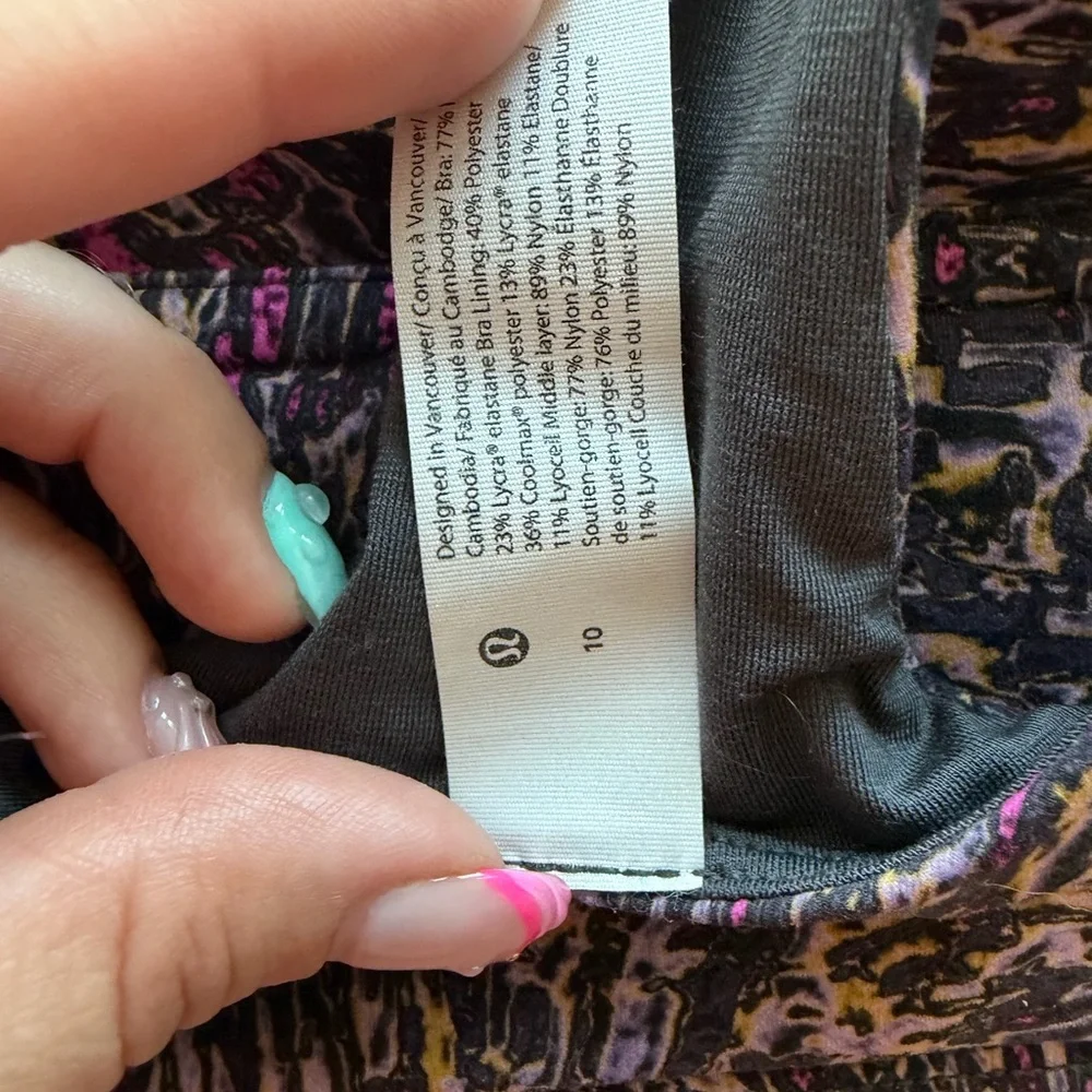 Lululemon wunder train long line sports bra